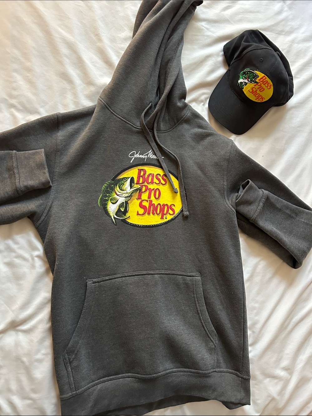 Bass Pro Shops Men's Charcoal Graphic Pullover Hoodie and cap